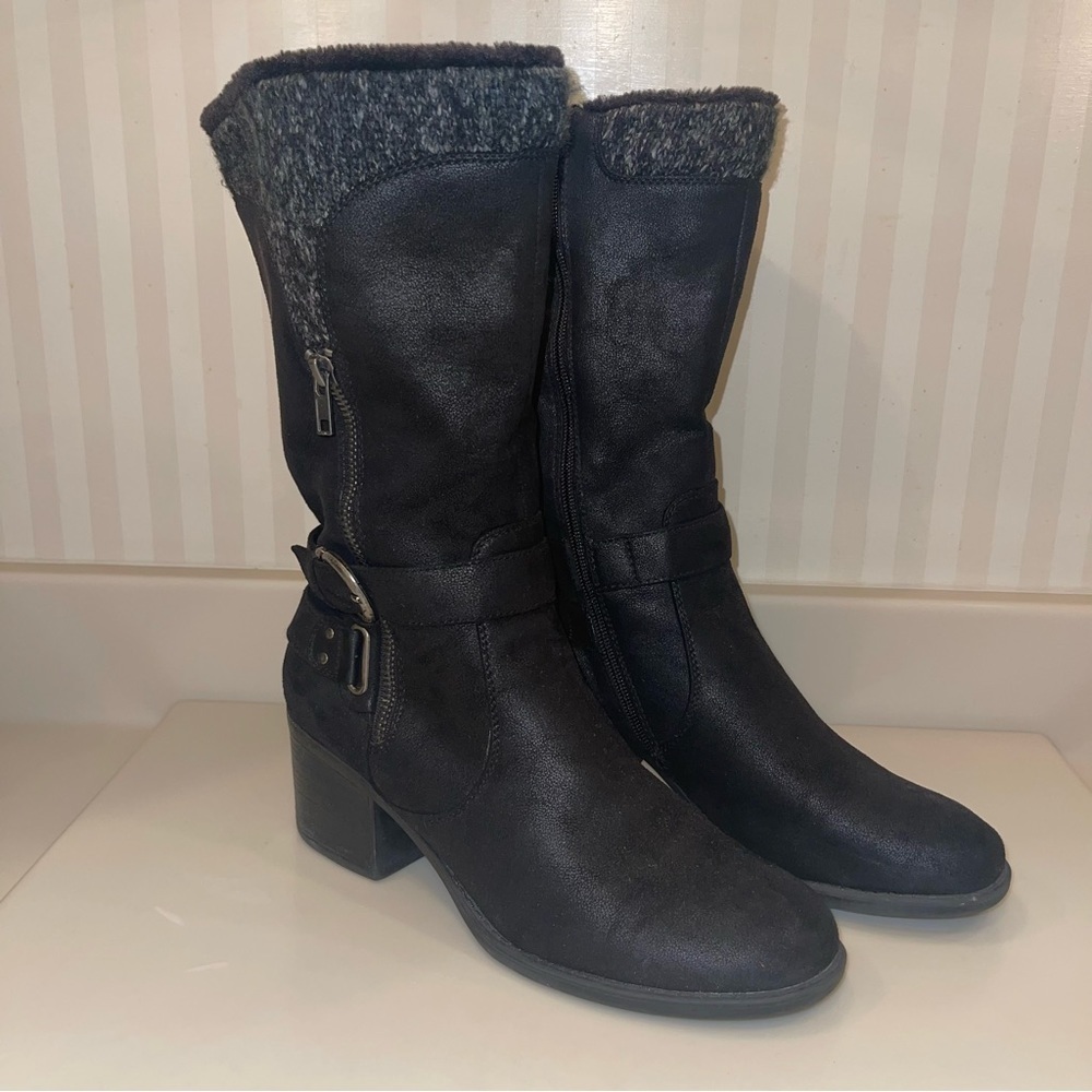 BARE TRAPS Womens Willow Black Heeled Riding Boots Round Toe Stacked Heel